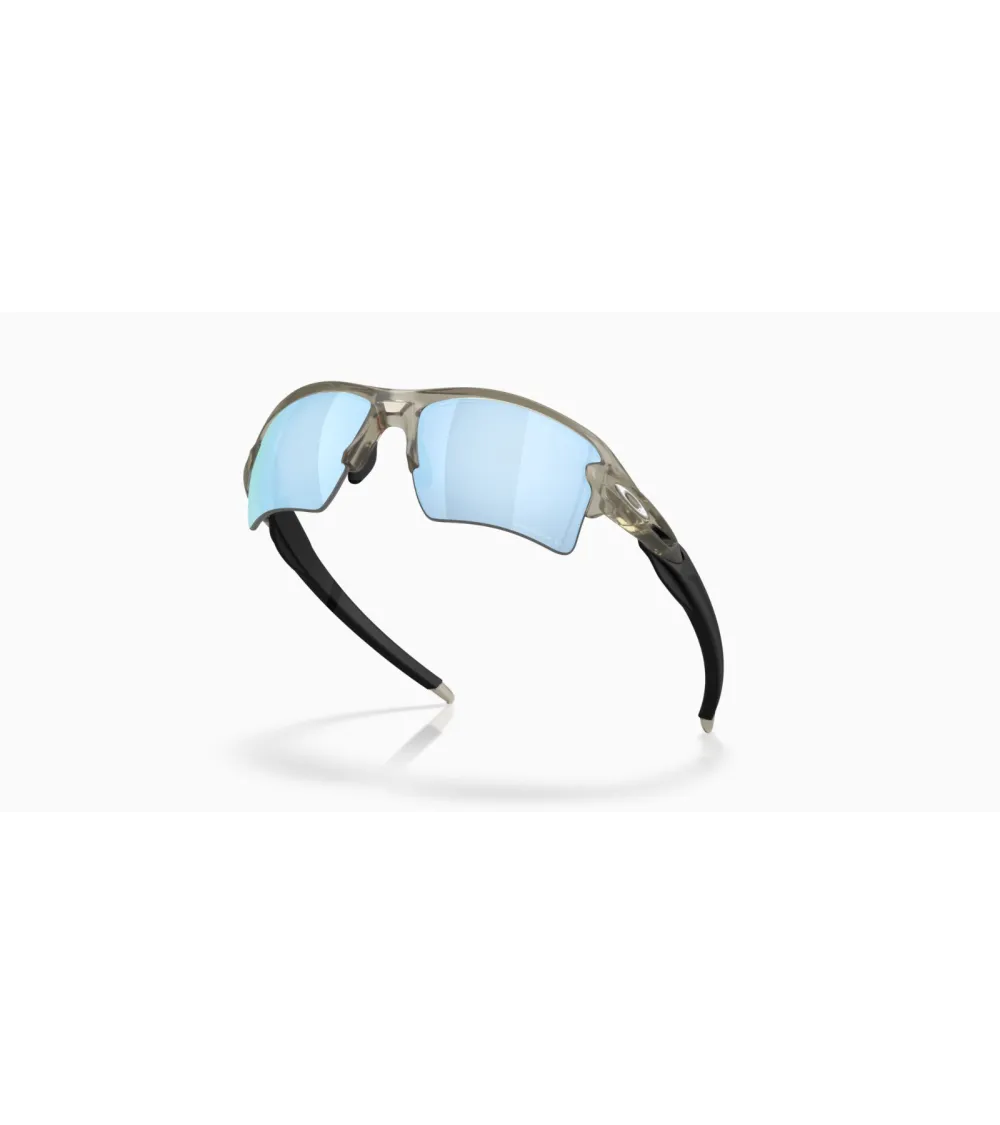 Oakley Flak 2.0 XL sports sunglasses