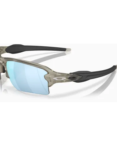 Oakley Flak 2.0 XL sports sunglasses