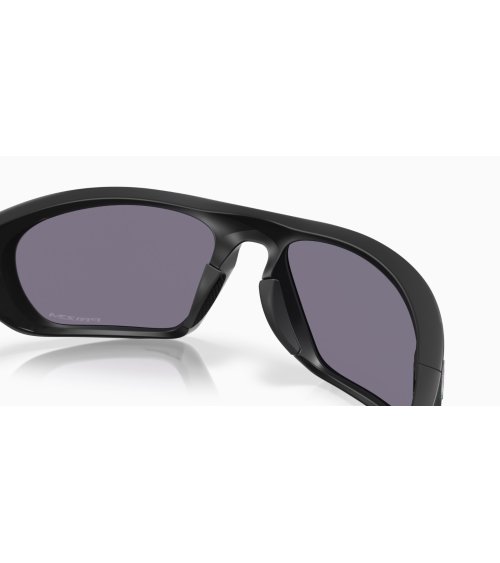 Oakley Lateralis Sportsonnenbrille