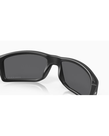 Oakley Gibston sports sunglasses