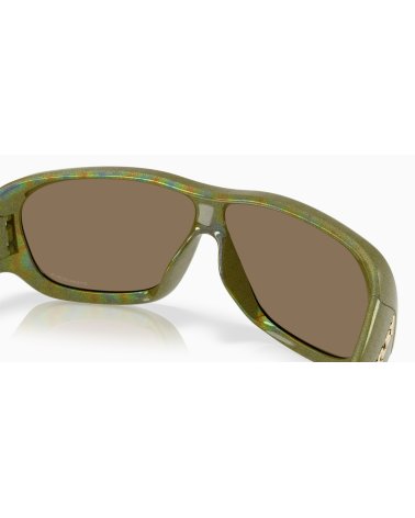 Oakley wraparound sports sunglasses
