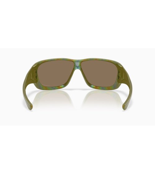 Oakley wraparound sports sunglasses