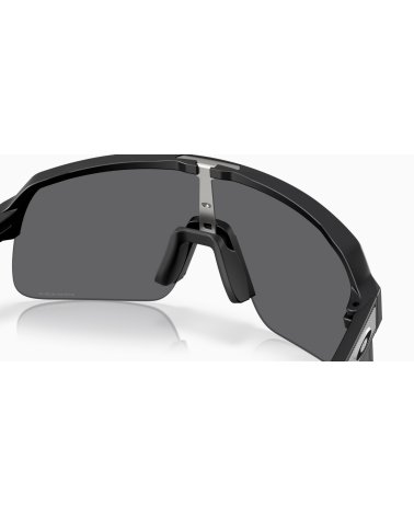 Oakley Sutro Lite S sports sunglasses