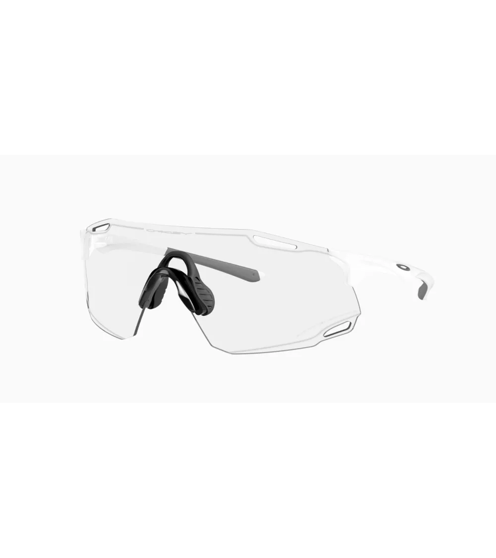 Oakley Cybr Dyno sports sunglasses