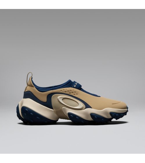 Low slip-on sneakers Oakley