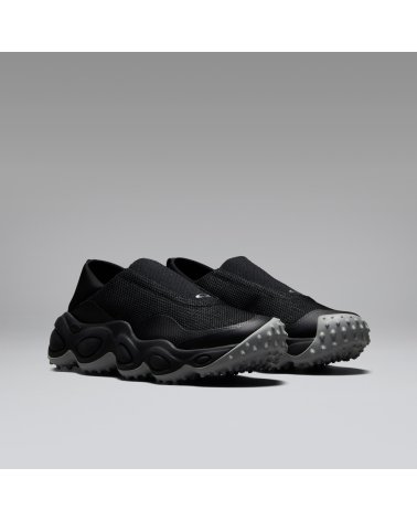 Oakley Eon Shift slip-on sneakers