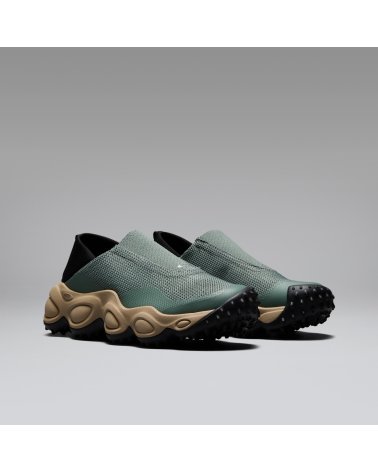 Oakley Eon Shift slip-on sneakers