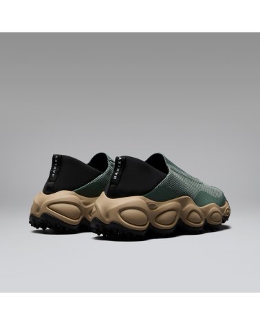 Oakley Eon Shift slip-on sneakers