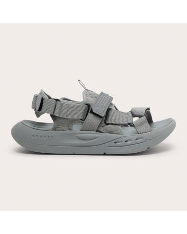 Oakley Studio Sandal con correas ajustables
