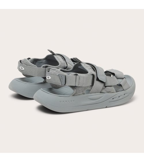 Oakley Studio Sandal con correas ajustables