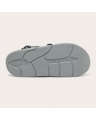 Oakley Studio Sandal con correas ajustables