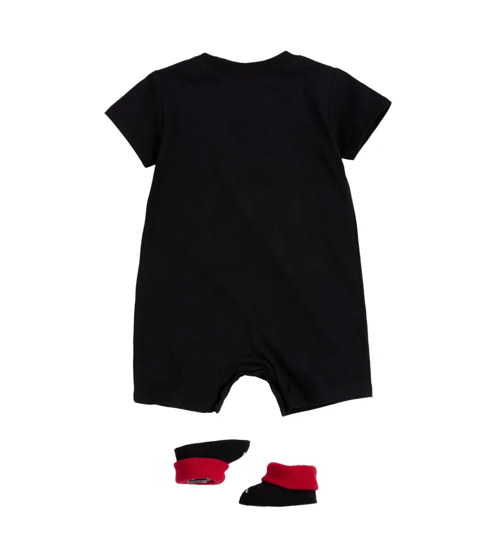 Nike body para bebé con calcetines