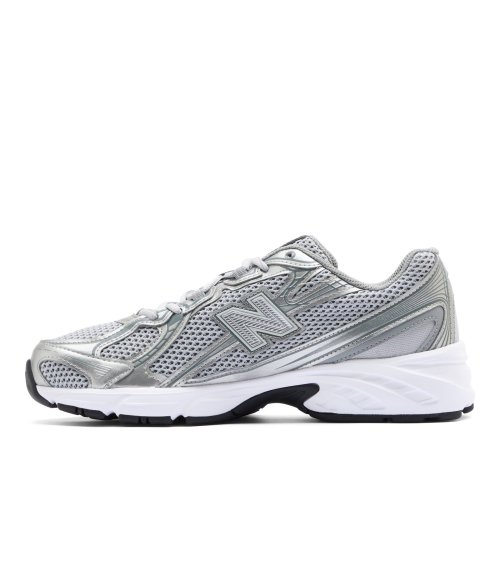 New Balance 740 low sneakers