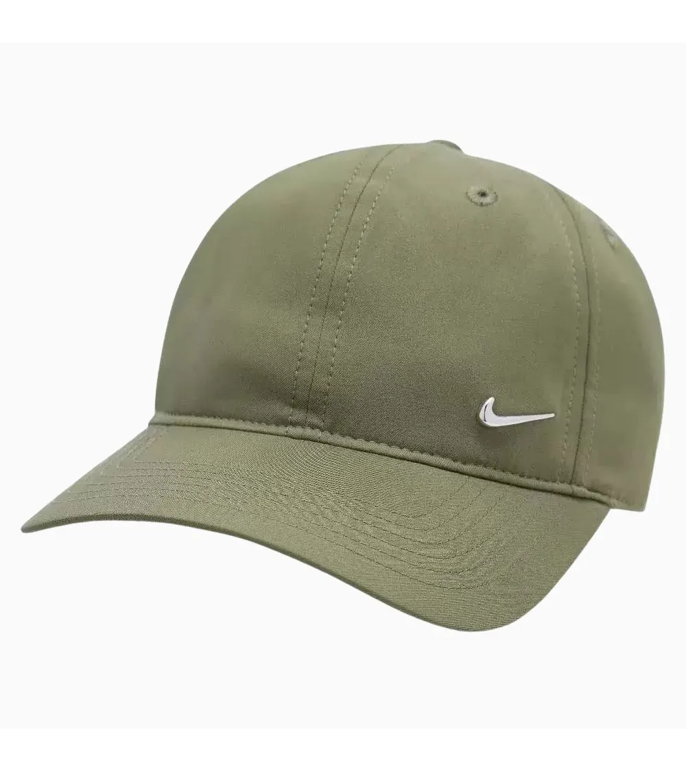 Nike Dri-Fit Metal Swoosh Club Cap mit Visier