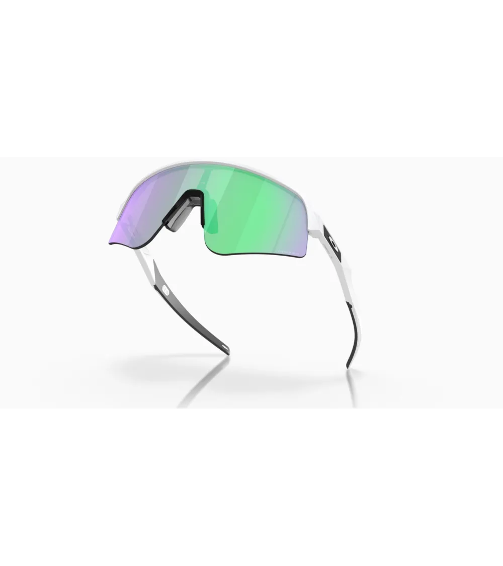 Oakley Sutro Lite Sweep occhiali sole sportivi
