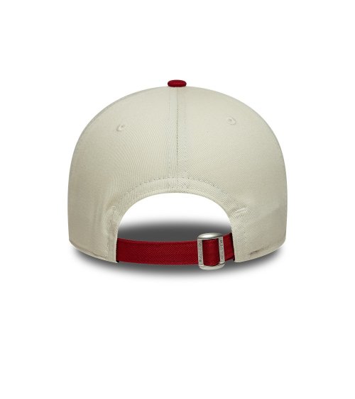 Casquette New Era avec logo loup