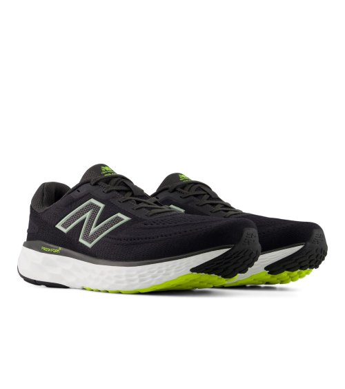 New Balance running shoes EVOZ