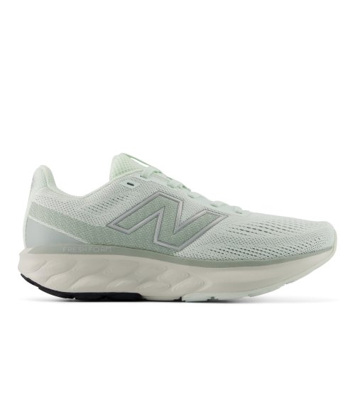 New Balance 411v3 running shoes