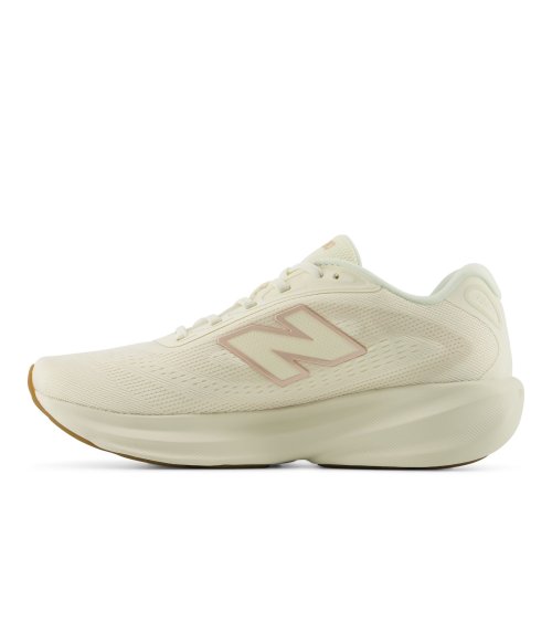 New Balance Fresh Foam 680 running shoes