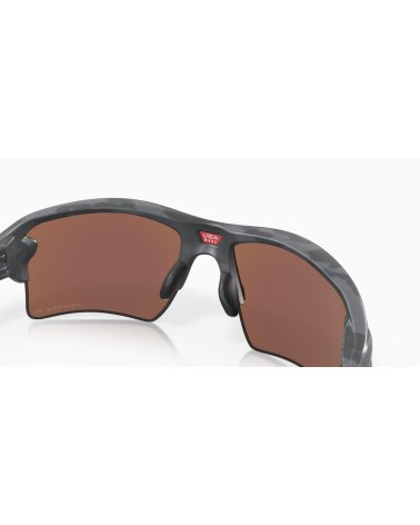 Oakley Flak 2.0 XL sports sunglasses