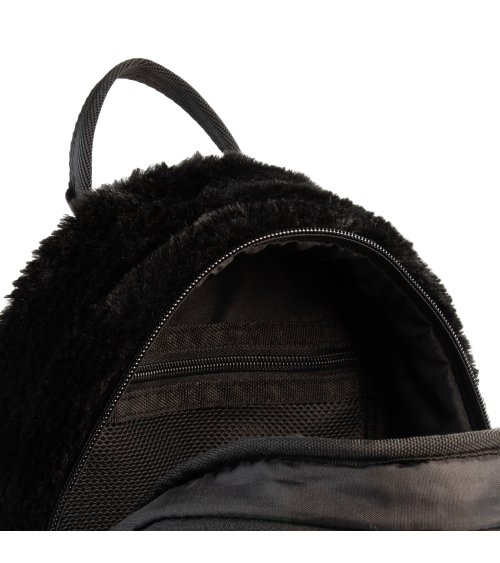 Sac à dos Nike avec poche frontale et zip