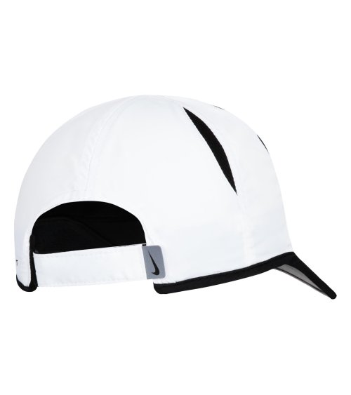 Gorra Nike Featherlight con visera