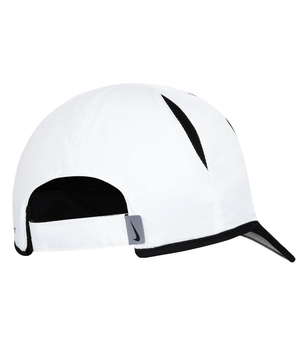 Nike berretto Featherlight con visiera