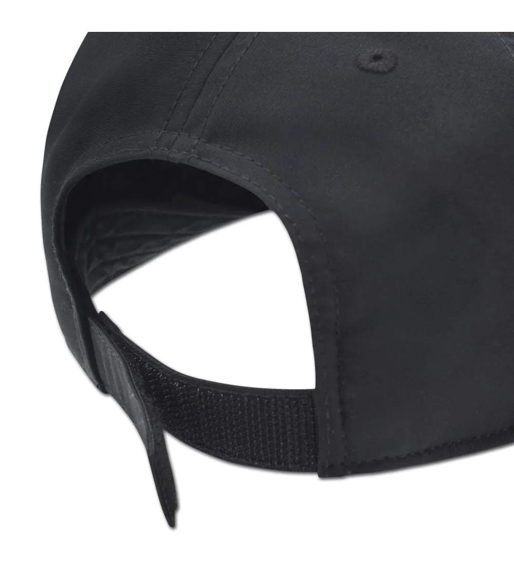 Gorra Nike Dri-Fit Metal Swoosh Club con visera