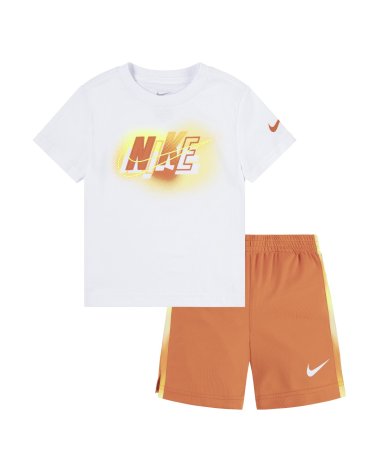 Nike Kinder T-Shirt und Shorts Set