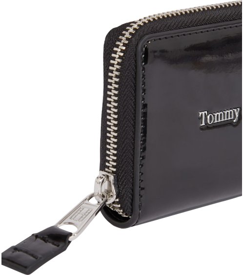 Tommy Hilfiger billetera compacta con cremallera