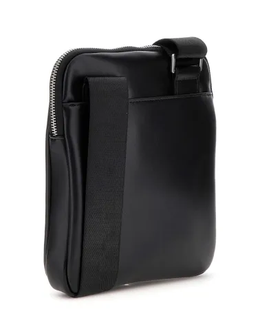 Guess shoulder bag with zip closure