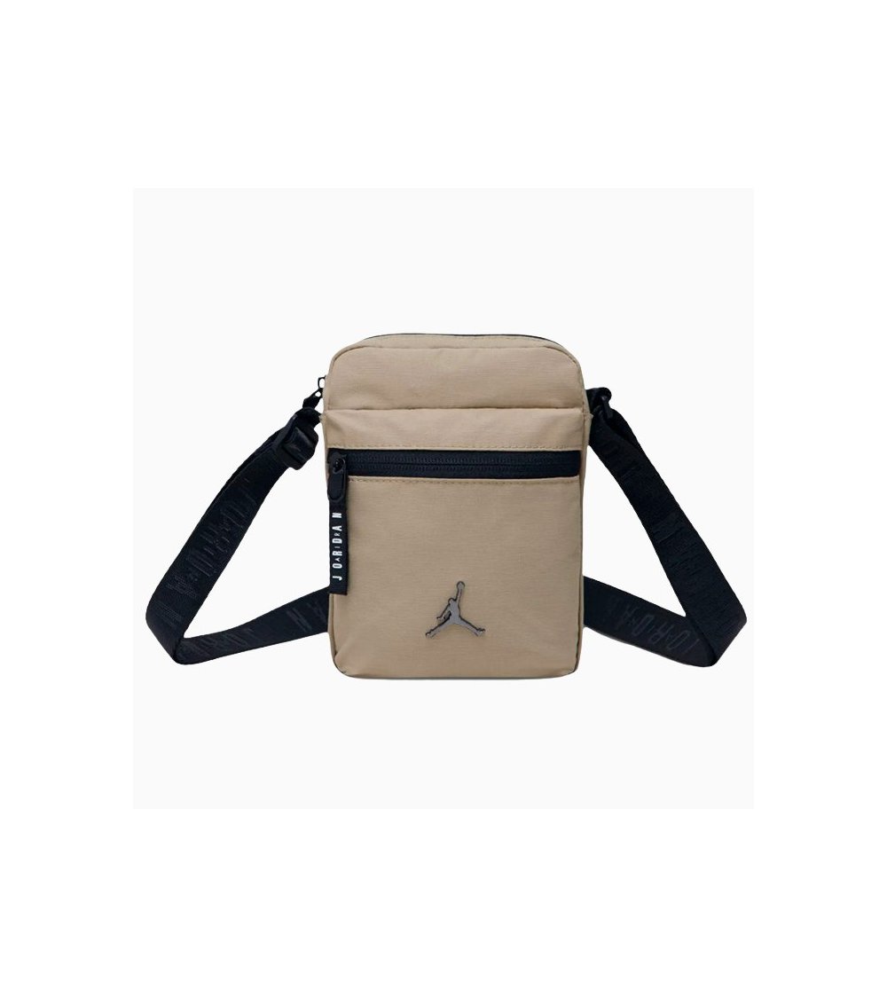 Nike fabric shoulder bag