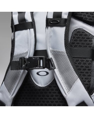 Sac à dos Oakley Latitude Flex Pack avec plusieurs poches