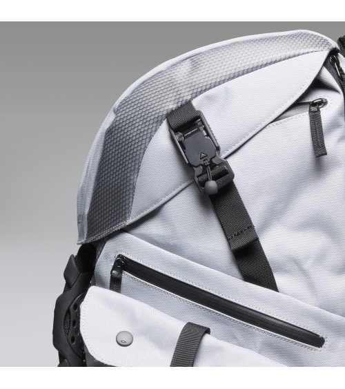 Sac à dos Oakley Latitude Flex Pack avec plusieurs poches