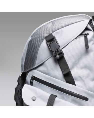 Oakley Latitude Flex Pack zaino con tasche multiple
