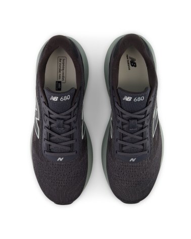 New Balance 680 Laufchuhe