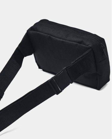 Under Armour UA Essential Lite shoulder bag