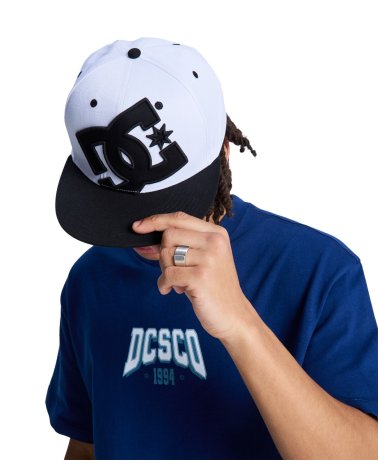 Gorra Dc Shoes visera plana