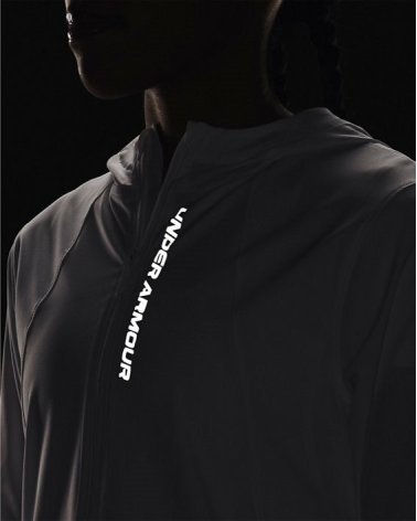 Under Armour gepolsterte Kapuzenjacke mit Reißverschluss