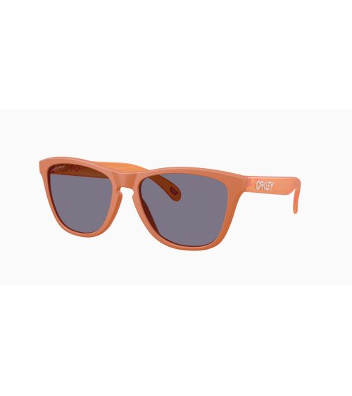 Oakley Frogskins sport sunglasses