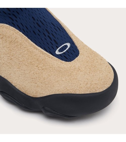 Oakley low slip-on sneakers