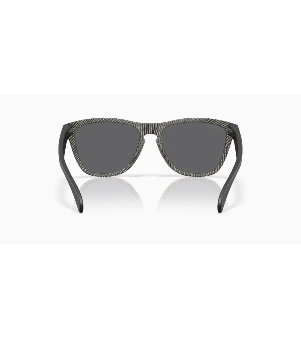 Oakley Frogskins sport sunglasses