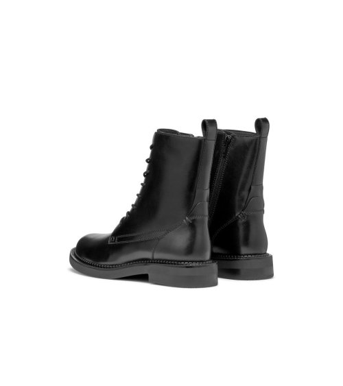 Stivali Geox con lacci e zip
