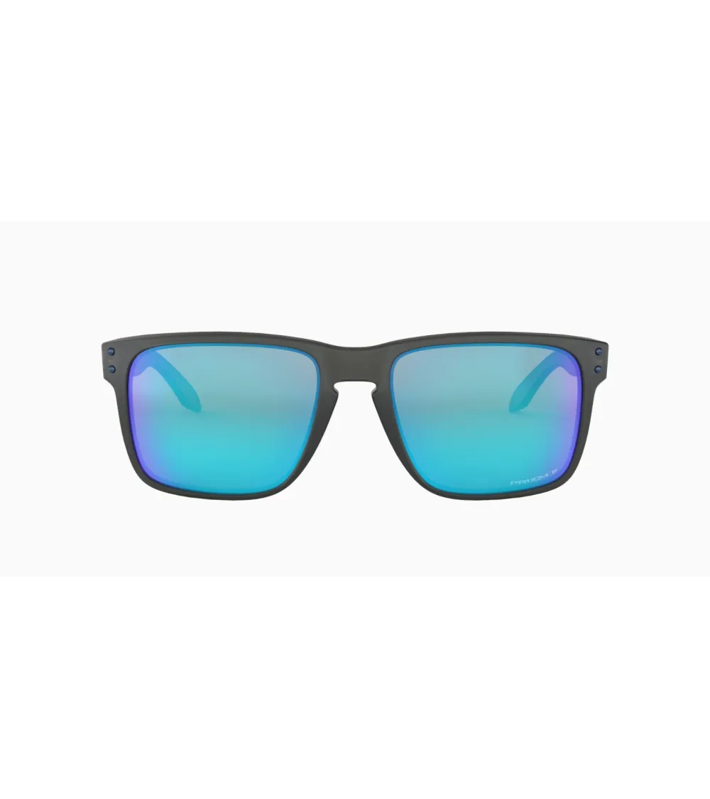 Oakley Holbrook XL sporty sunglasses