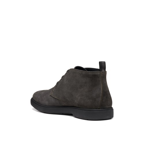 Botines Geox de ante con cordones