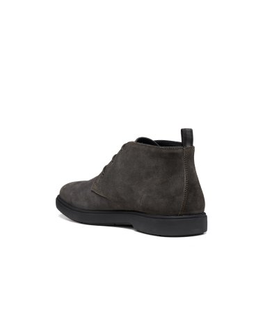 Botines Geox de ante con cordones