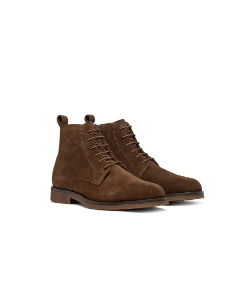 Botas Geox Claudio de ante con cordones