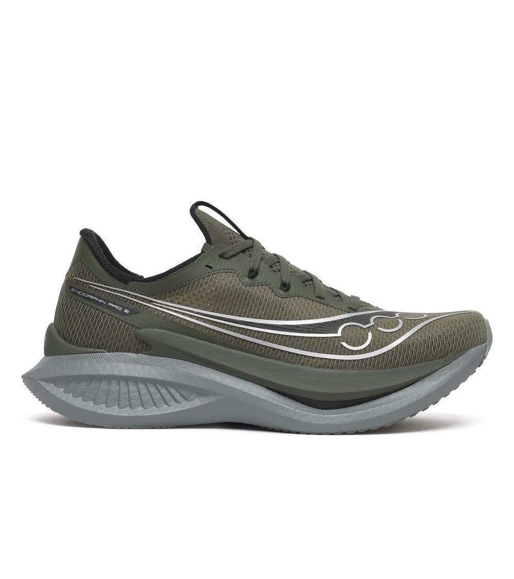 Saucony Endorphin Pro 5 scarpe running gara