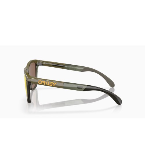 Oakley Frogskins Range sports sunglasses