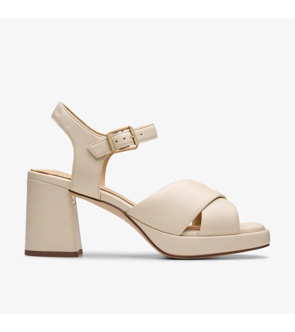 Sandali con zeppa Clarks